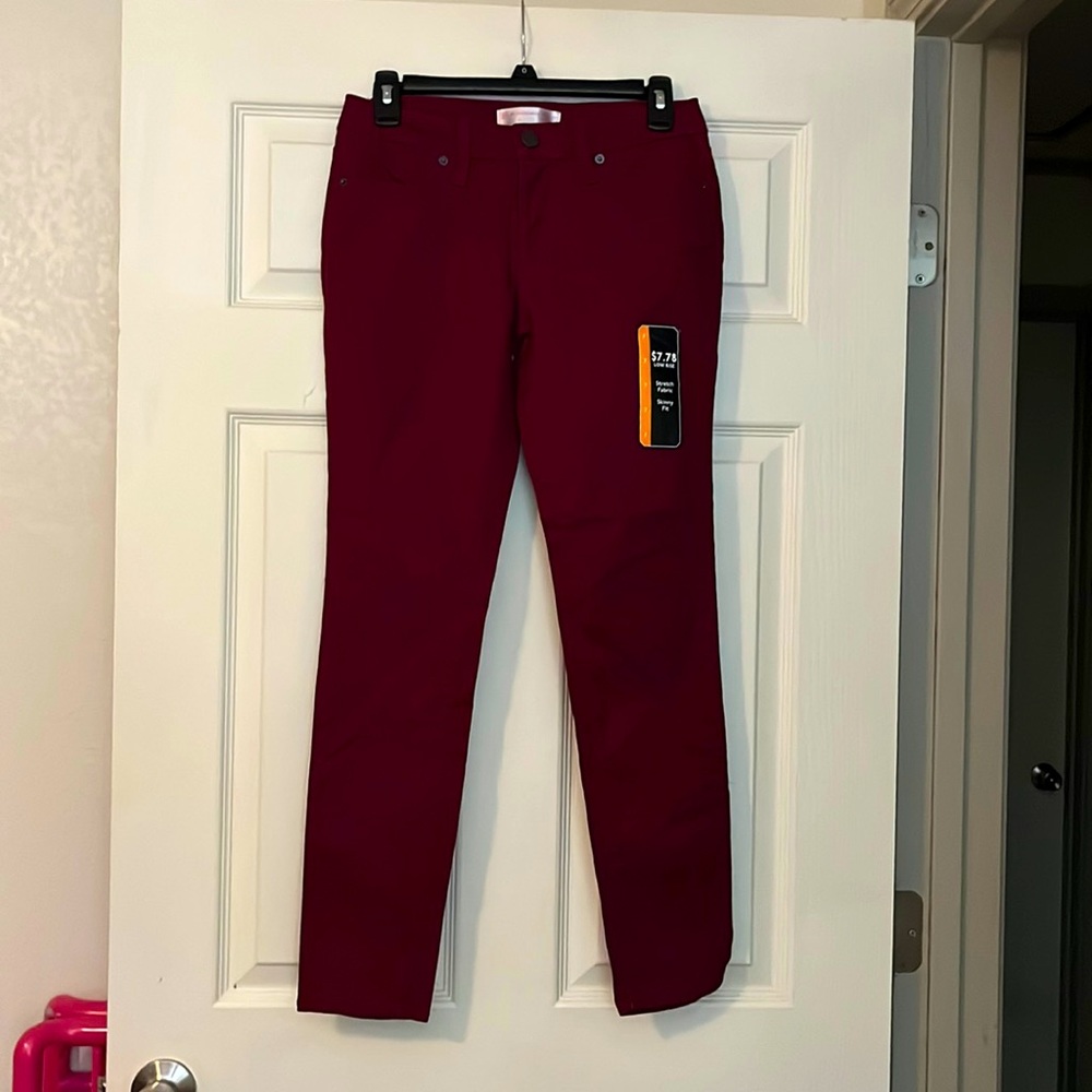 NWT JUNIORS LOW RISE STRETCH FABRIC SKINNY JEANS : SIZE 7